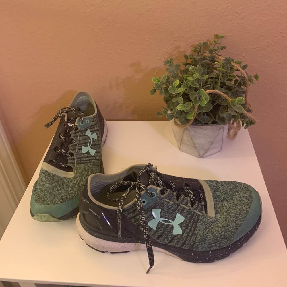 Under Armour sneaker